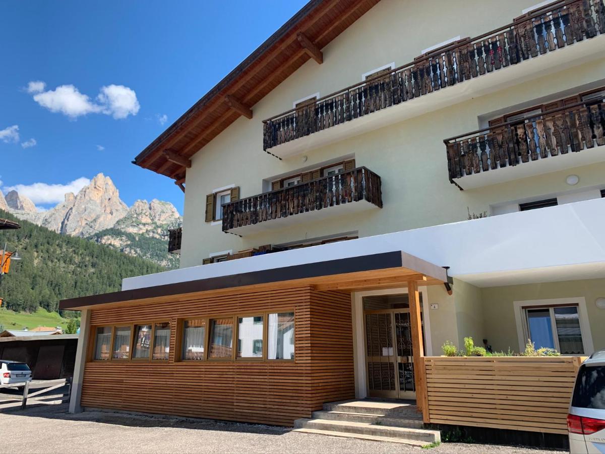 Ferienwohnung Ciasa De Rosa Pozza di Fassa Exterior foto